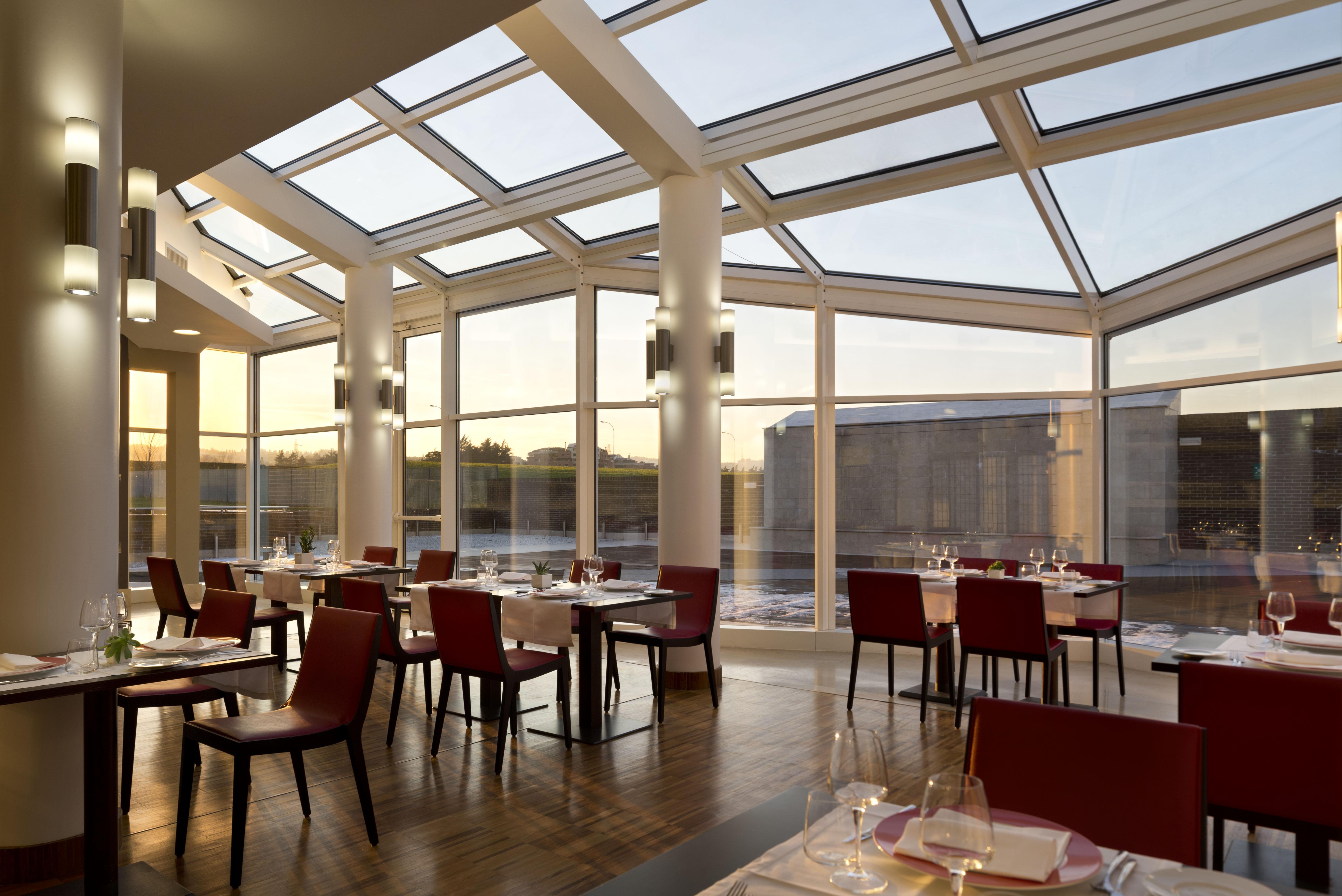 Una Hotels Bologna San Lazzaro Сан-Ладзаро-ди-Савена Экстерьер фото