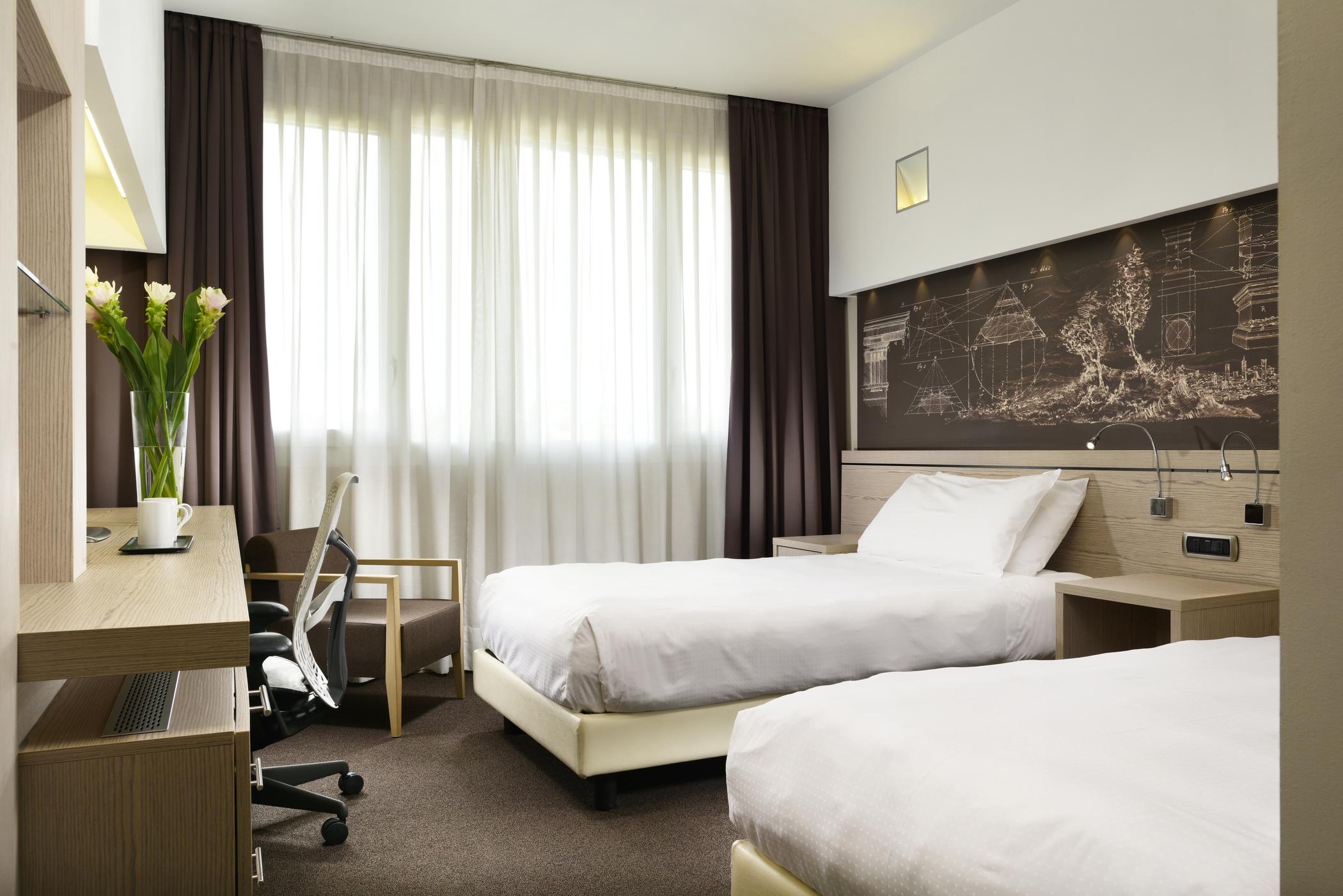 Una Hotels Bologna San Lazzaro Сан-Ладзаро-ди-Савена Экстерьер фото