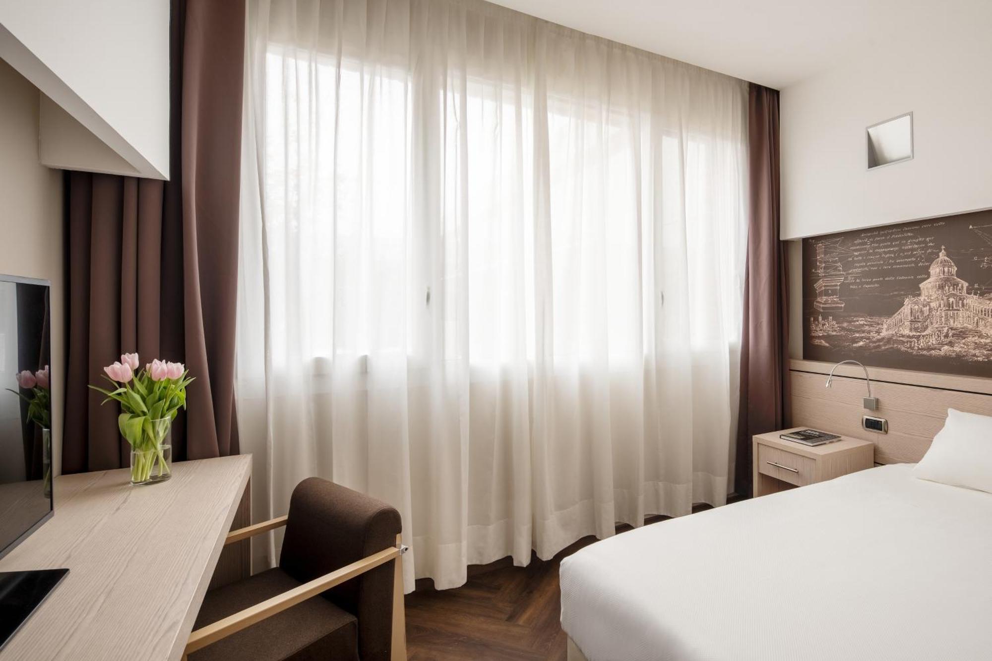 Una Hotels Bologna San Lazzaro Сан-Ладзаро-ди-Савена Экстерьер фото